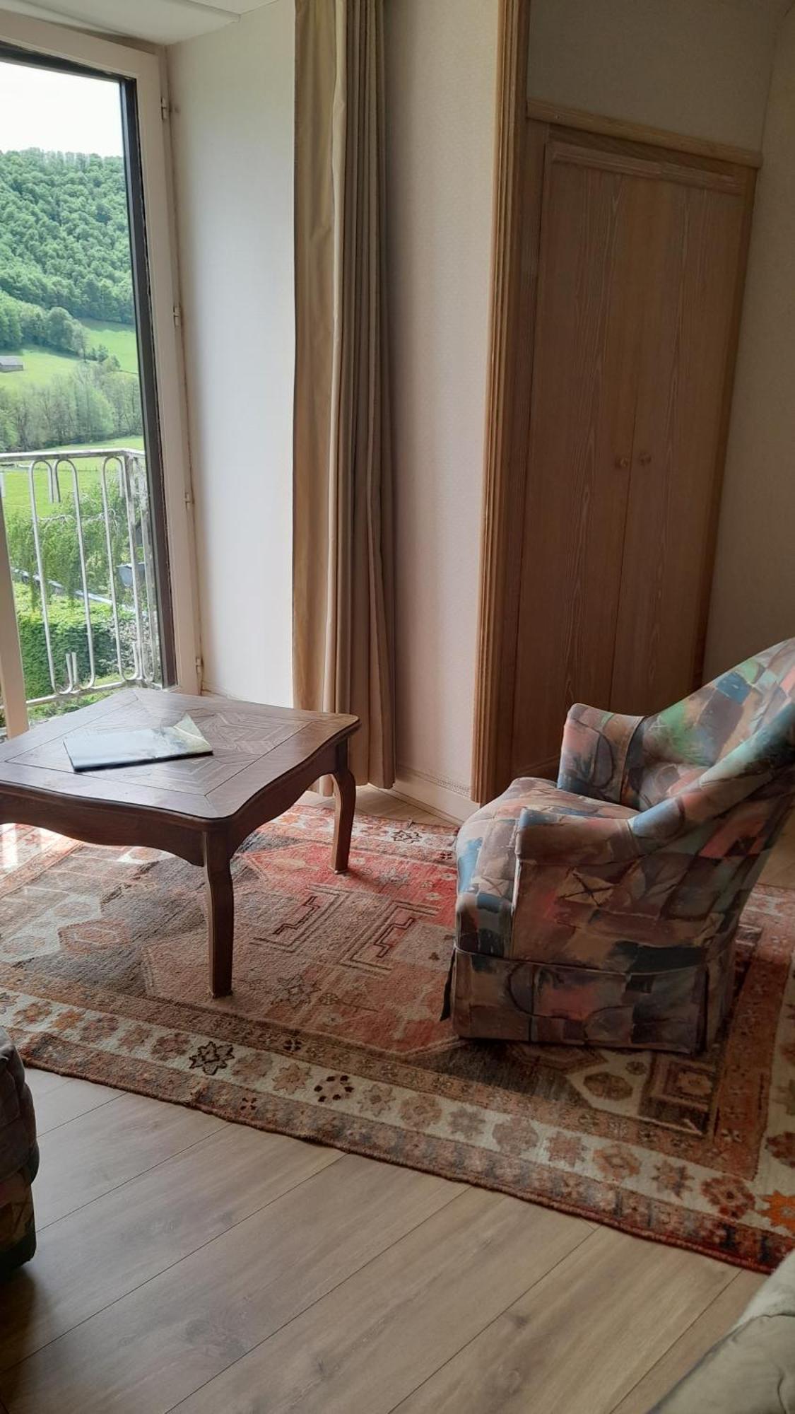 Chambre D'Hote Dans Le Cantal Vallee De La Maronne Saint-Martin-Valmeroux Exterior foto